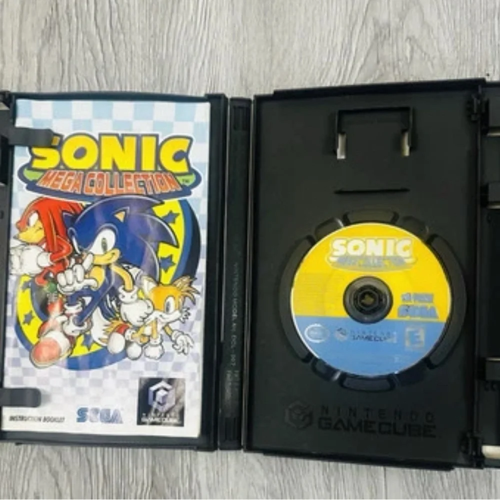 Sonic Mega Collection Nintendo GameCube 2002 Disc‎ Manual-Case Vintage Y2K Sega